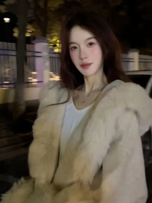 

Корейское роскошное зимнее шерстяное пальто для женщин: свободный крой, модный дизайн, мягкая ткань, средняя длина