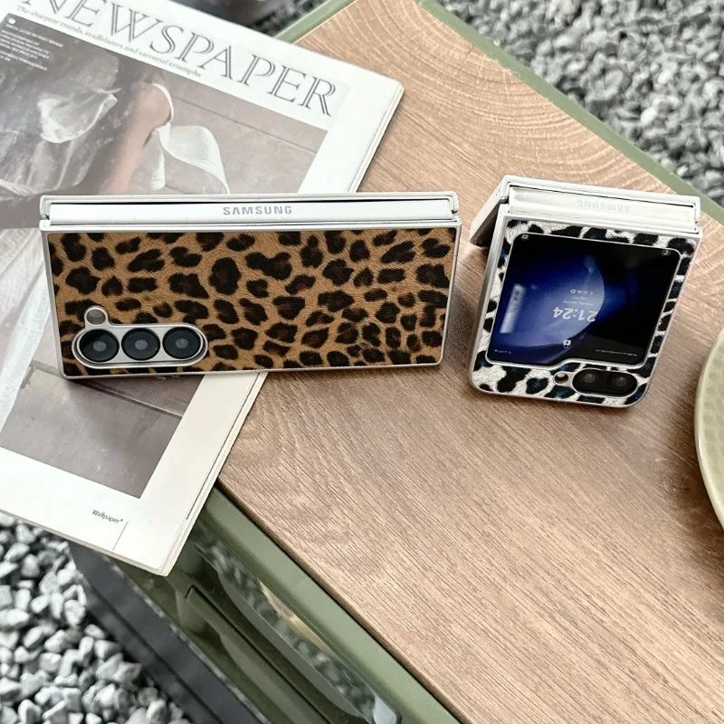 موضة الفضة الحدود ليوبارد طباعة سليم قضية الهاتف لسامسونج غالاكسي Z فليب 7 6 5 4 3 بولي Leather الجلود الوقاية من السقوط غطاء وقائي