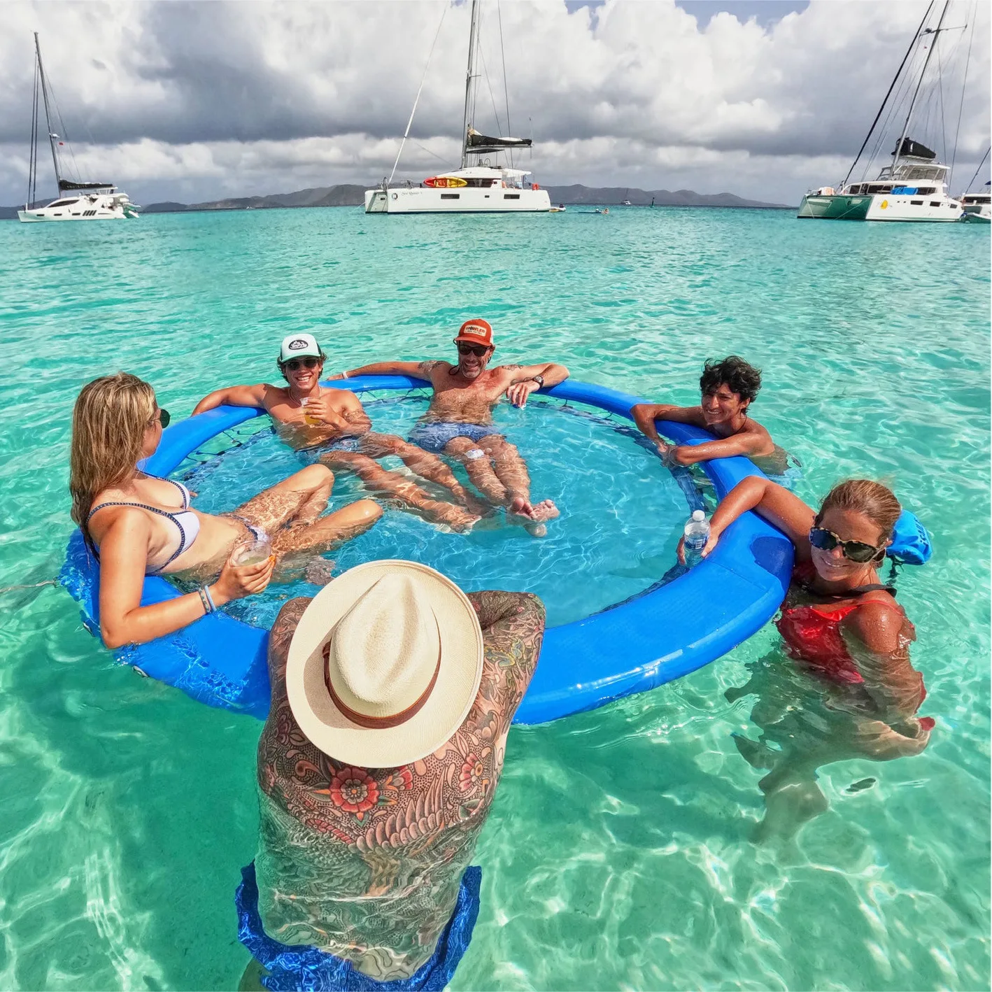 

Multi-User Outdoor Inflatable Swimming Pool PVC Anti-Drowning Floating Board Floating Row Sea And Water Pontoon