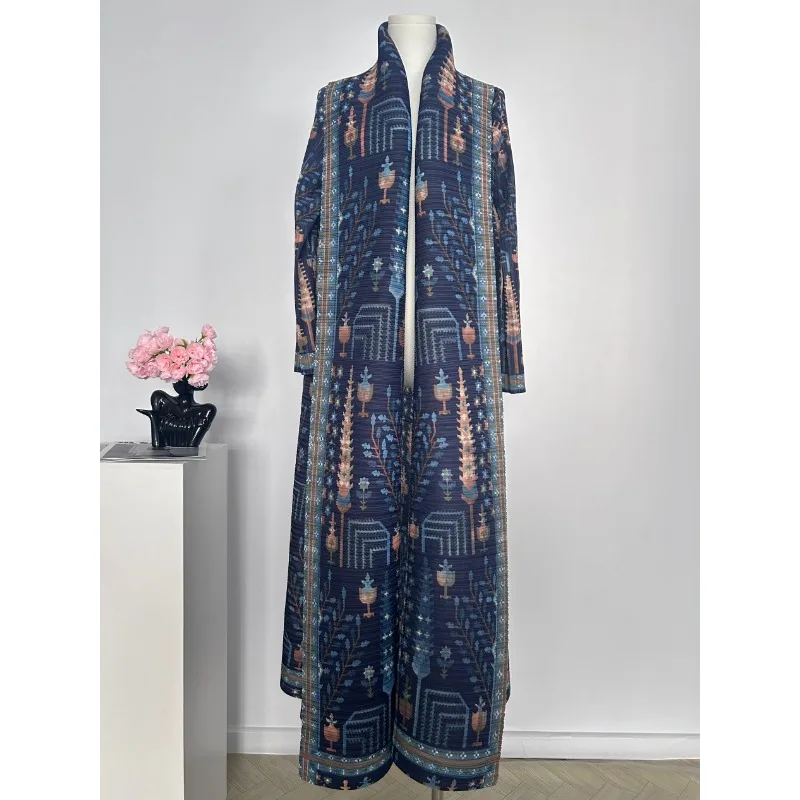 

Абая Мияке Ближний Восток Мусульманский арабский халат Плиссированный плащ с баской и длинными рукавами Куртка с принтом Платья Рамадана Свободные эластичные платья