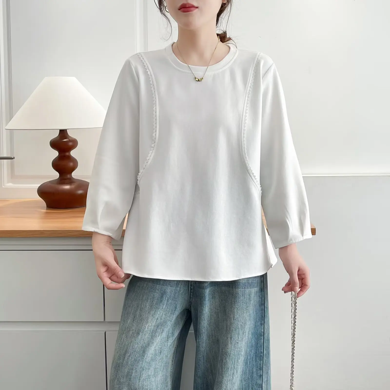 

Fashion Plus Size Women's T-Shirt New Autumn Style Simple Lace Patchwork Long Sleeve Tops 629