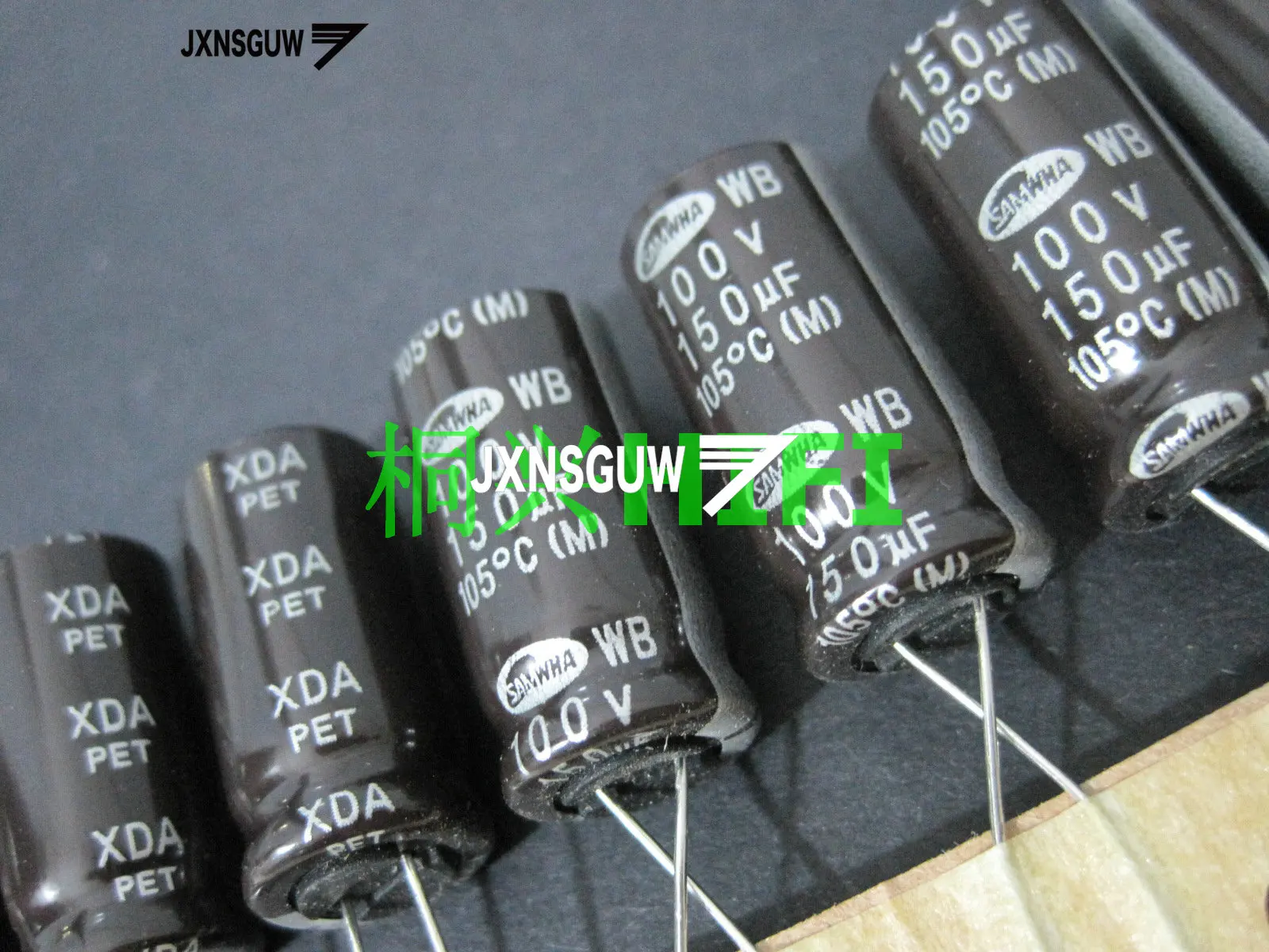 

20PCS Original SAMWHA WB 100V150UF 12.5X25MM Dark brown Aluminum electrolytic capacitors 150uF/100v 105 degrees 150UF 100V