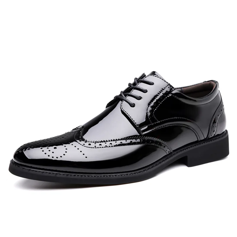 

New Big Size Patent Leather Shoes For Men Spring Autumn Fashion Brogue Shoes Male Solid Color Casual Wedding Shoe Man