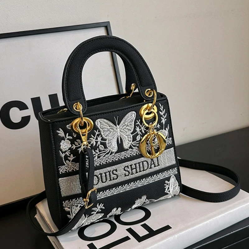 

Glamorous Sophisticated Female Bag Handbag Small Evening Purse Petite Shoulder Bag Elegant Fashion