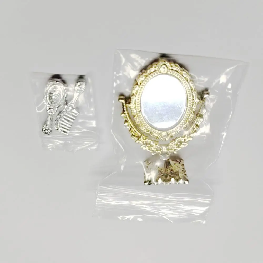 Cornici Gloden Specchio per toeletta per casa delle bambole Accessori per bambole Cuore ovale rotondo Specchio in miniatura retrò Mobili vintage