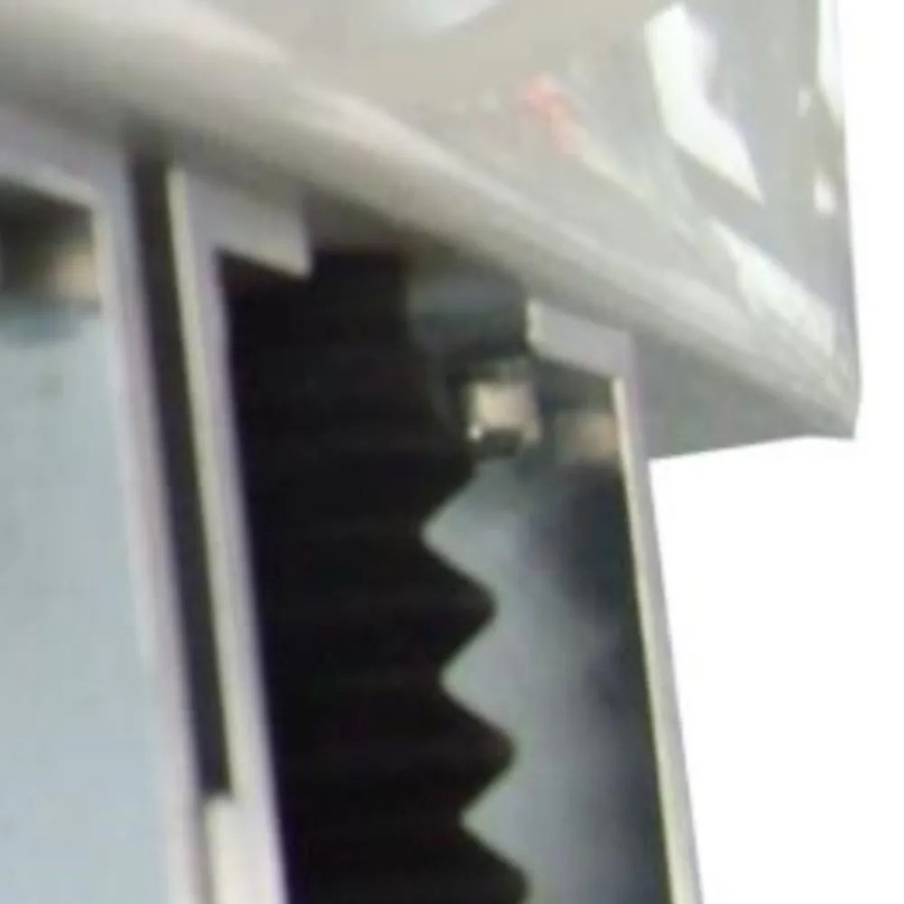 E22 KIT Denti di tigre Pre verniciato Elettrico RC Modello di scafo per barca da corsa Solo per giocatori avanzati Giocattolo bianco Hobby TH02618