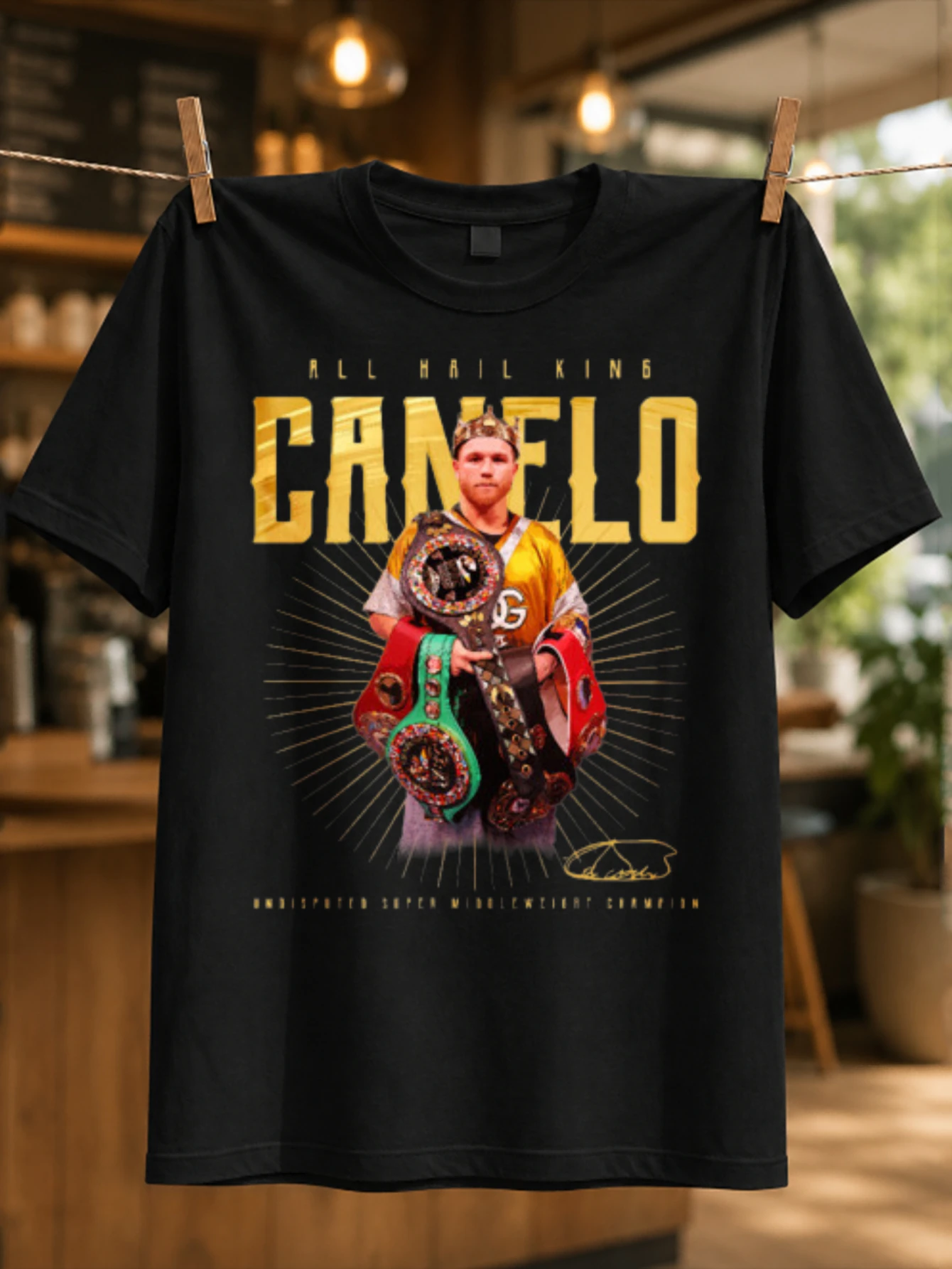 Ceintures de champion Canelo, portrait du roi du boxe avec rayons dorés, signature et ceinture de champion, t-shirt unisexe