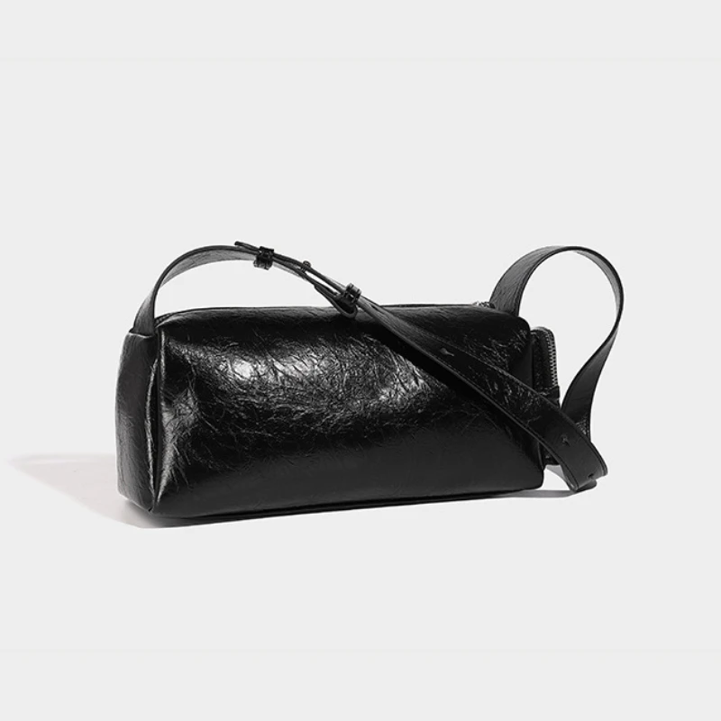 Niche Design Women Pillow Vintage Underarm Bags New Wide Strap Girls Motorcycle Shoulder Bag PU Leather Crossbody Bag Purses