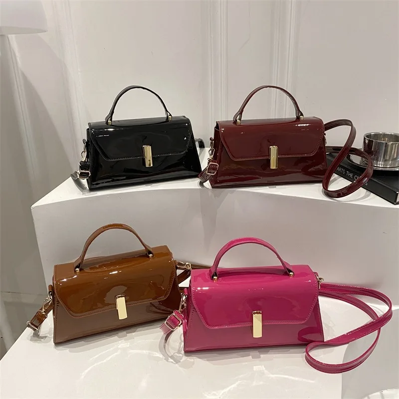 

Hand Bag Women Korean Version Texture Glossy One Shoulder Package Crossbody Pack 2026 New Trend Fashion Simple Lock Casual Bags
