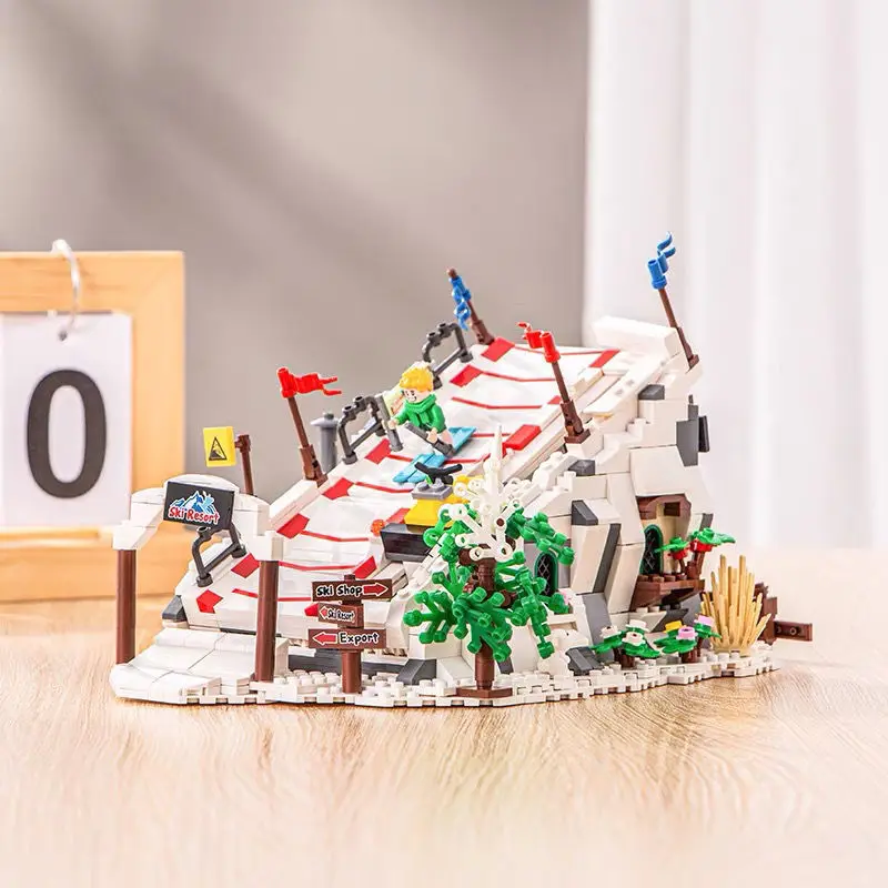 936PCS Ideas Winter Ski Resort Skiing Park Building Blocks With 2 Figures Construction Bricks Set Toy Gift For Children Kids