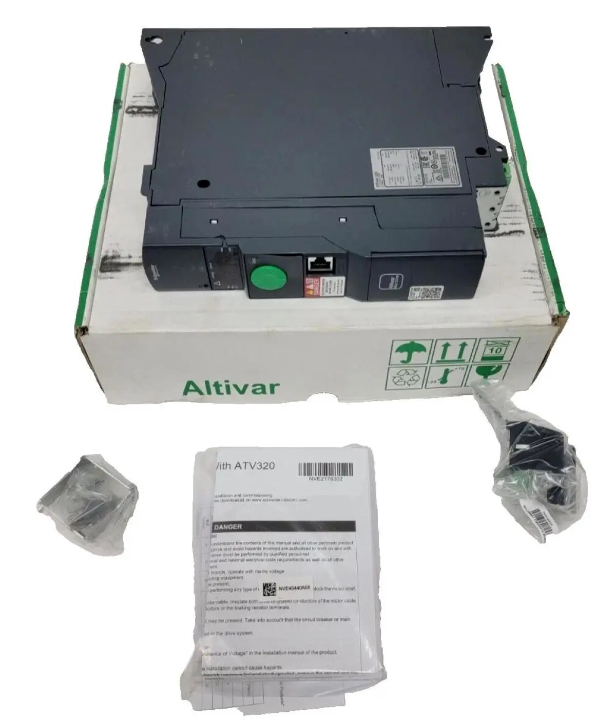 ATV320U07N4B Variable speed drive