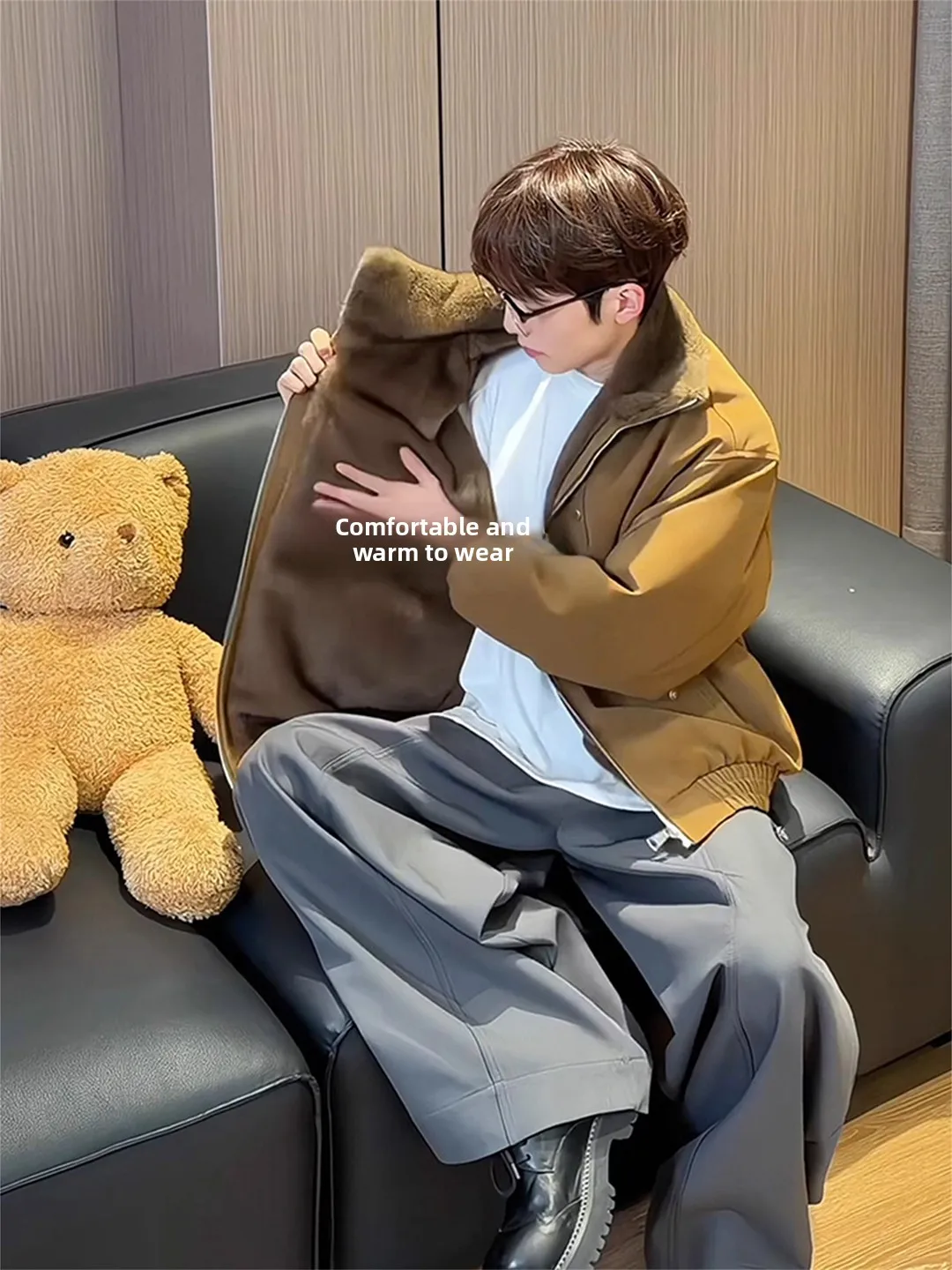 

Men's Thickened Fleece Lined Asymmetrical Jacket Mink Skin Cotton Winter Coat Three-Resistant Standard Fit Casual Long Sleeve