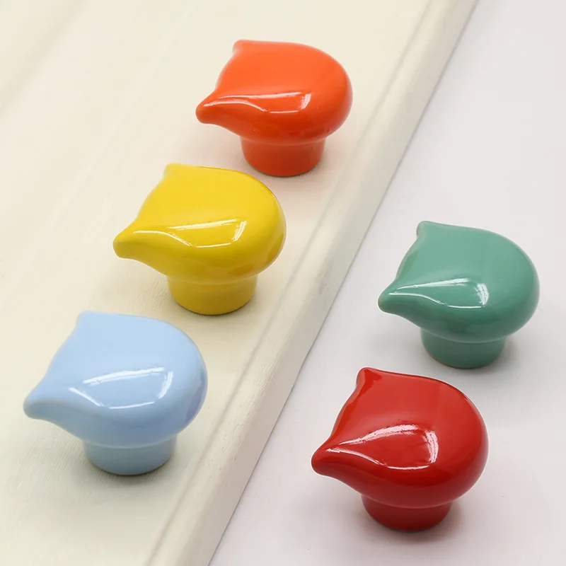 Cartoon Animal Cat Ceramic Cabinet Pulls And Handles for Furniture Door Dresser Children's Room Drawer Closet Wardrobe