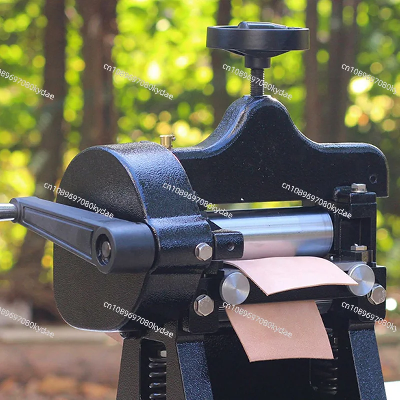 8116 Hand Shoveling Leather Thinning Machine Vegetable Tanned Leather Peeling Machine Belt DIY Leather Shoveling Thinning Tool