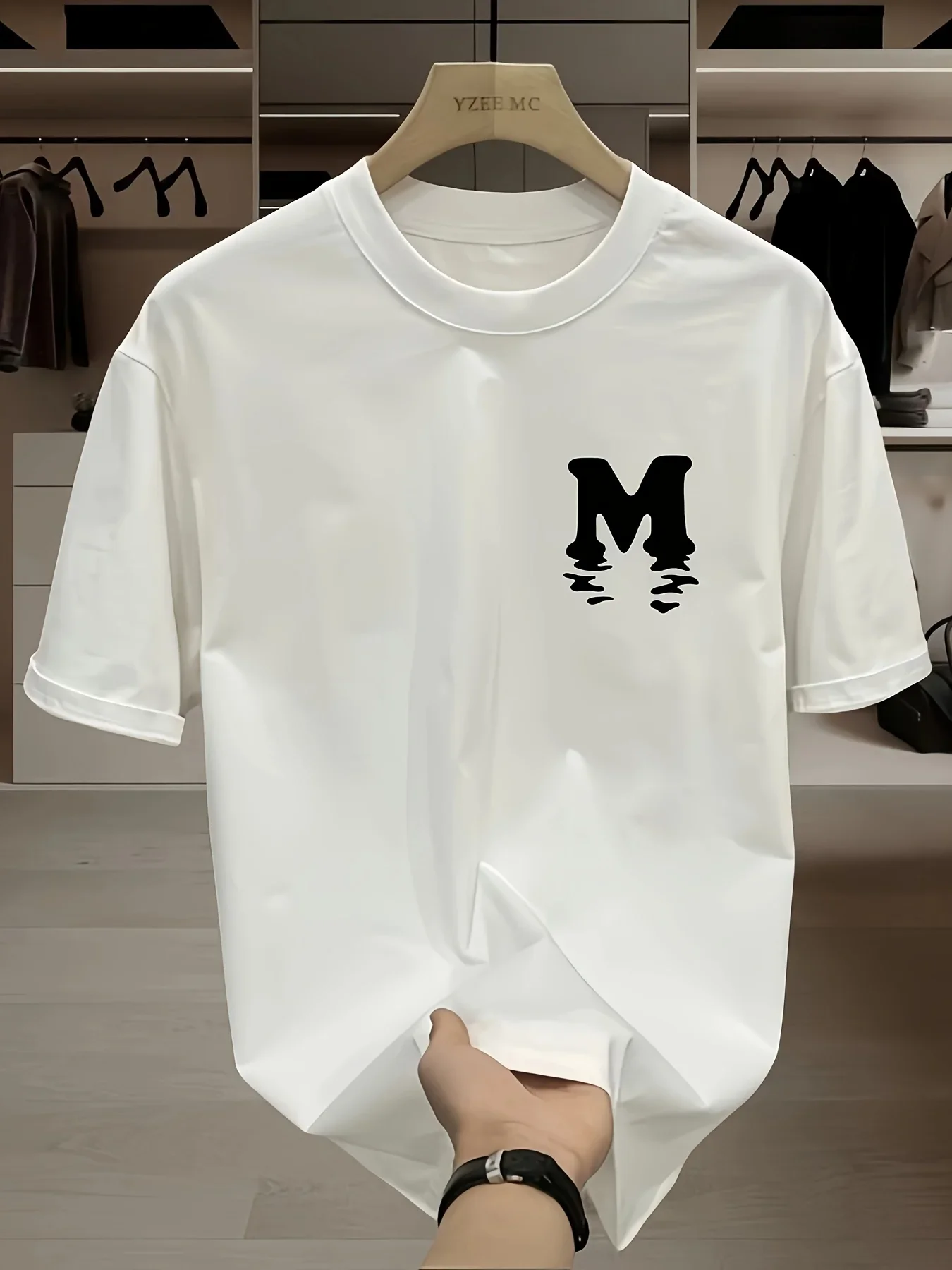 Water Wave Letter M Printed T-shirt for Men and Women Casual Fashion Trend Simple Short Sleeved Personalized Retro Top T-shirt