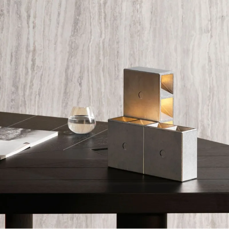 

All-aluminum strip desk lamp medieval desk lamp designer hotel bookstore bedroom living room background light
