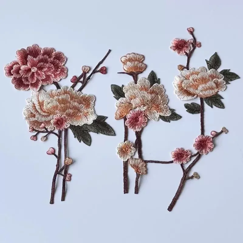 1Pcs Colorful Flower Embroidery Patch Sewing On Clothes Coat Dress Accessory Diy Plum Blossom Floral Applique Fabrics Decoration