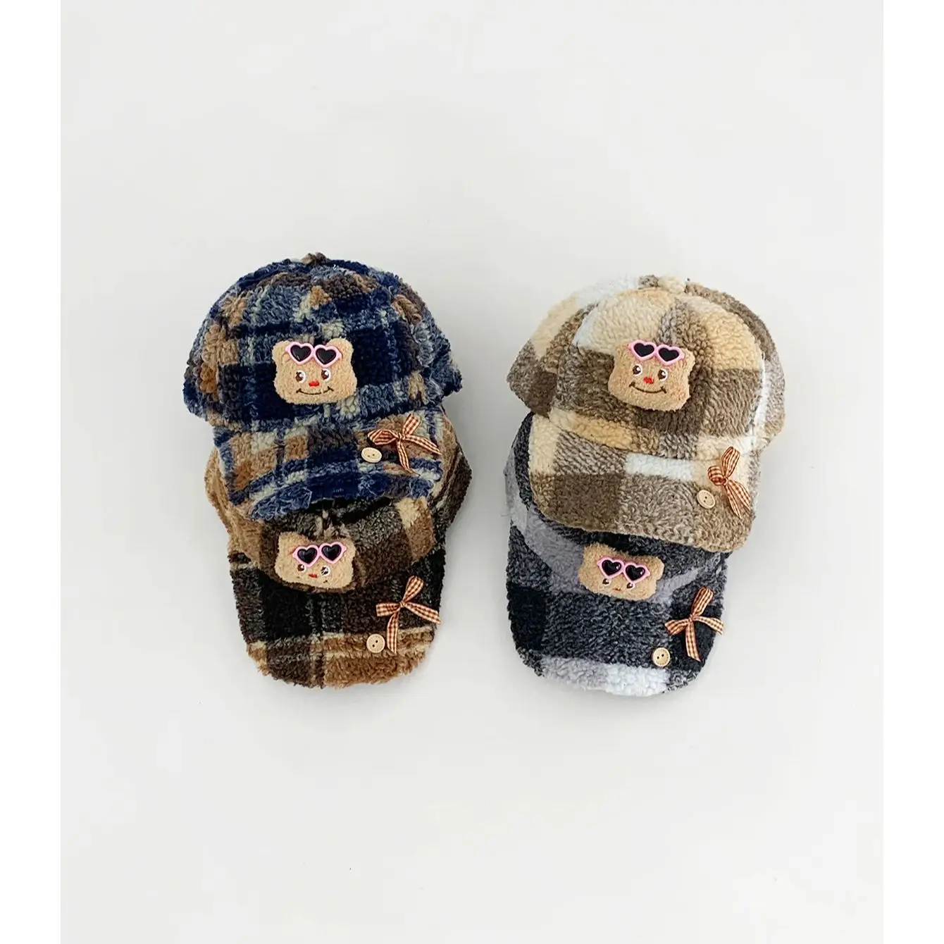 Бархатная фуражка с мультяшным медведем, ягненком, милая и универсальная, бейсбольная кепка в клетку с цветными блоками, утолщенная теплая осенне-зимняя теплая шапка