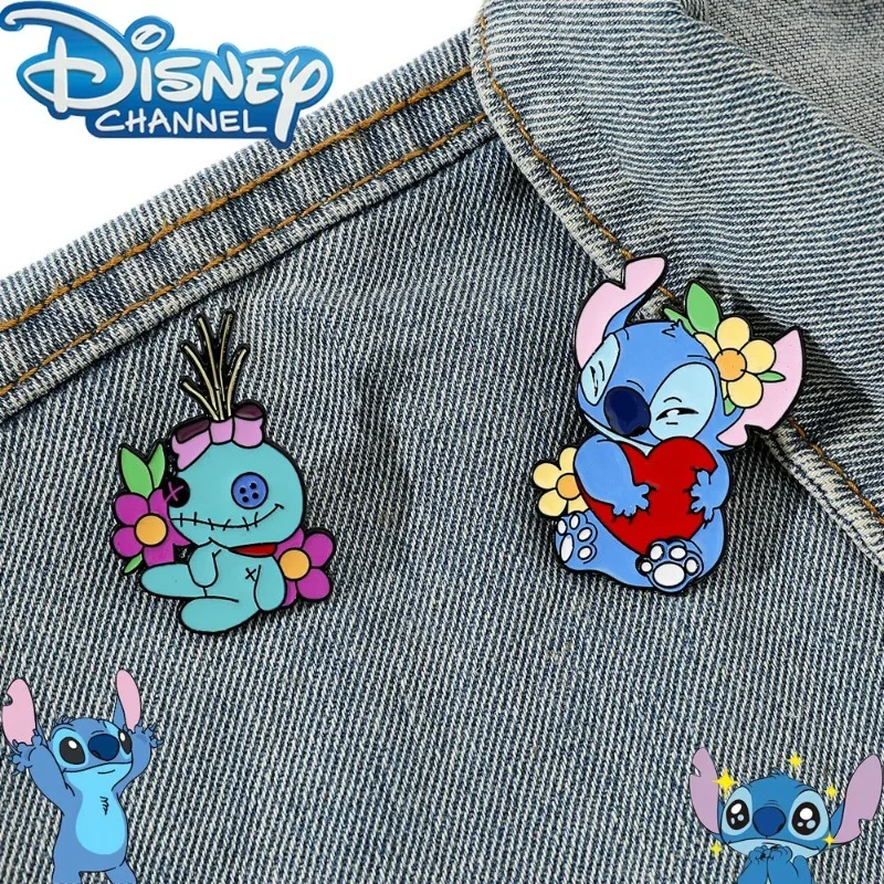 

Disney Anime Lilo & Stitch Wreath Enamel Pins Cute Cartoon Lapel Badge Backpack Decoration Brooches Jewelry Friend Birthday Gift