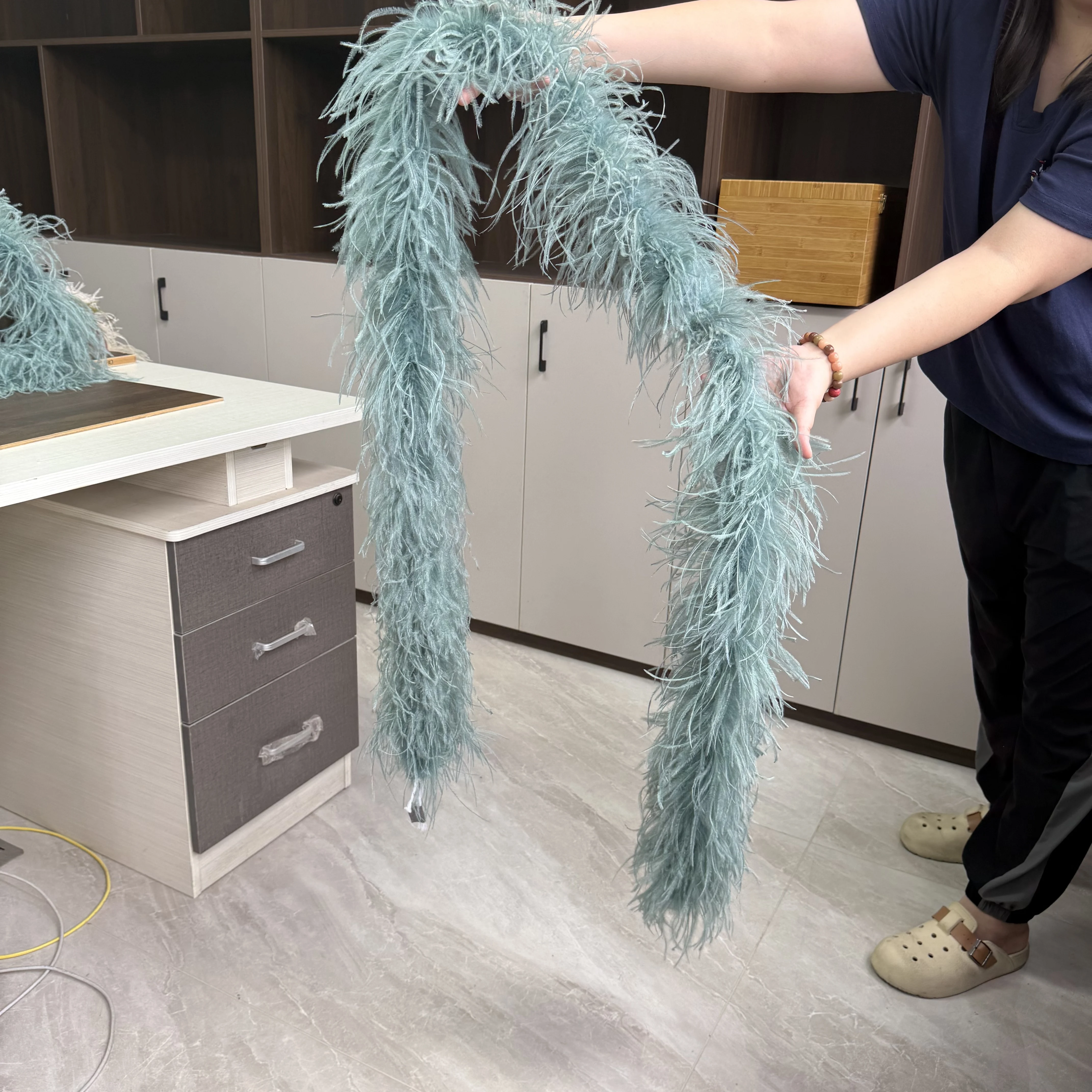 Gray Green Ostrich Feather Boa 6 Ply Luxurious Fluffy Feather Trim for Wedding Party DIY Costume Craft Decor 0.5M 1M 2M 3M 4M