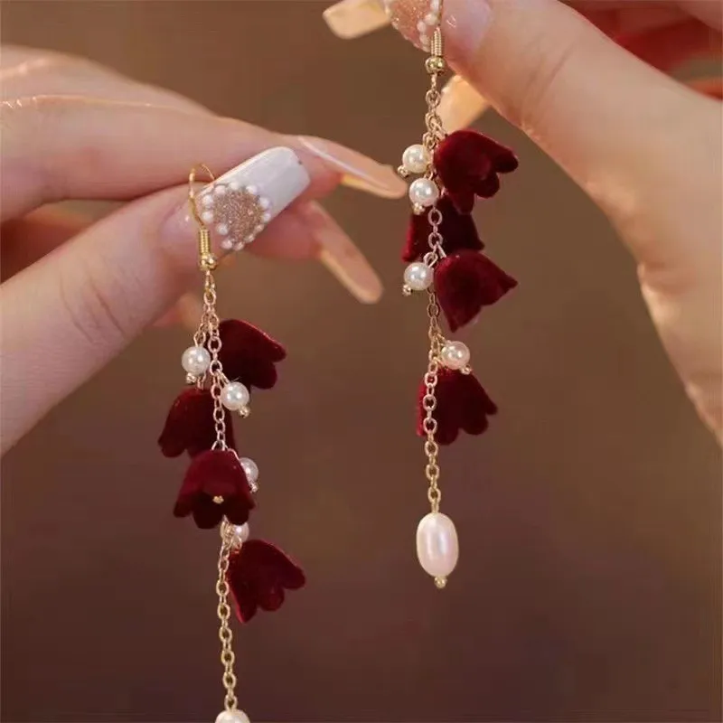 Vintage Wine Red Flocking Flower Drop Earrings For Women Jewelry 2024 Trending Long Bowknot Crystal Pearl Bridal Dress Earrings