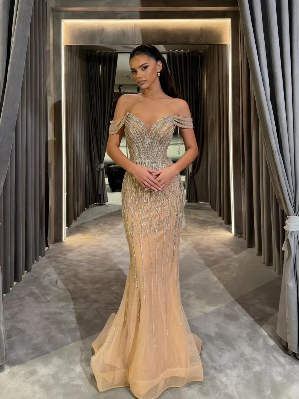 Elegant Off Shoulder Evening Dress 2026 Classic Beaded Party Gown Elegant A-line Floor Length Party Dresses فساتين سهرة 2
