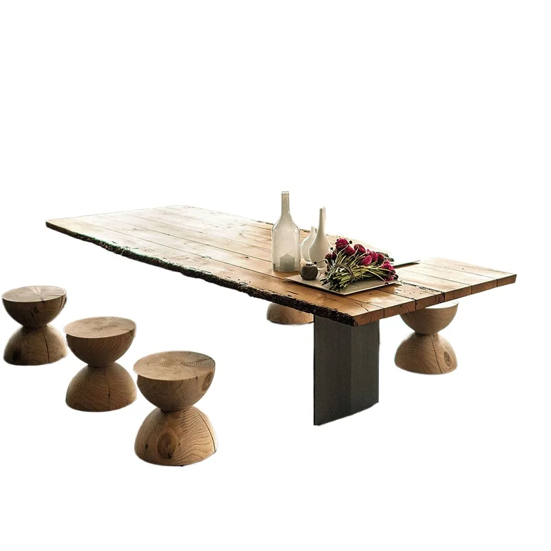 

Стол обеденный из массива дерева в стиле ваби-саби, с эффектом состаривания, из цельного слэба, большой.