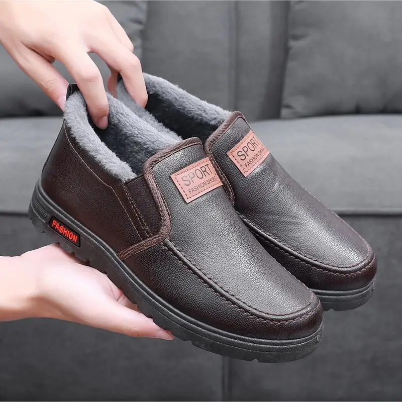 New Winter Warm Men's Leather Plush Casual Shoes Comfortable Warm Non-slip Waterproof Shoes Elderly Cotton Shoes