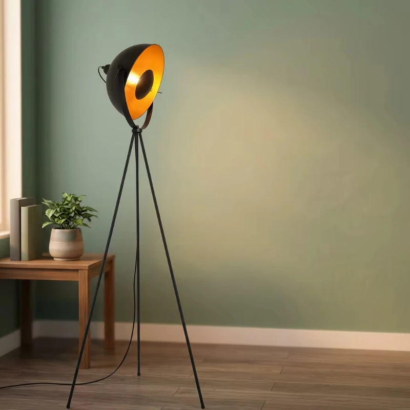 Modern tripod floor lamp black metal adjustable vertical lamp home decoration independent design