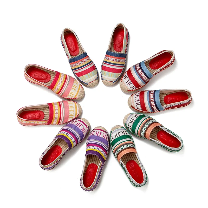 

CH Women's New 2026 Fashionable Thick Bottom Slip-On Boat Shoes Letter Side Pure Color High-End Design Casual Fishing Shoes