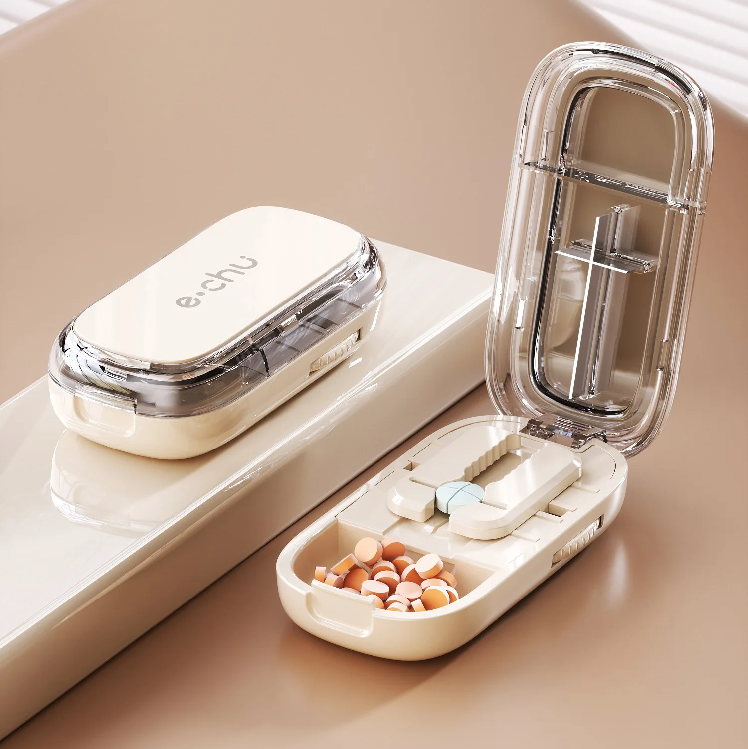 New Quartering Pill Cutter Storage Box Portable Drug Tablet Medicine Dustproof Divider Organizer Crusher 1/2 1/4Pill Cutter