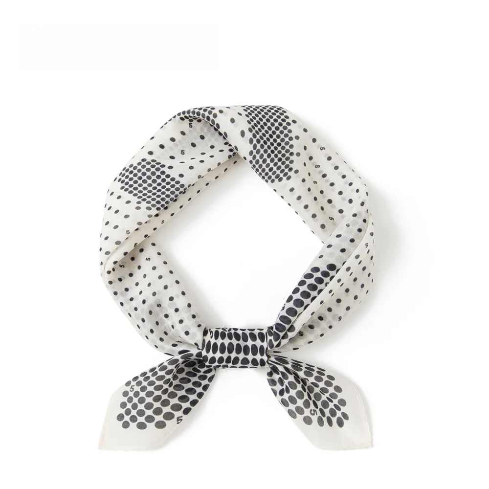 スポーティなメンズデジタル5クリエイティブネクタイ、小さな正方形のシルクスカーフ、ファッショナブルな英国風コットンブレンド生地、幾何学模様