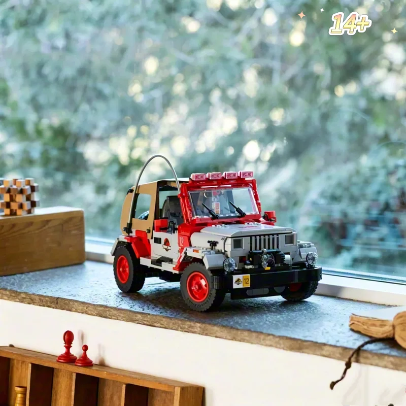 Disponibile - Set di Costruzio - Model Kit Jurassic Park recensione e prezzo