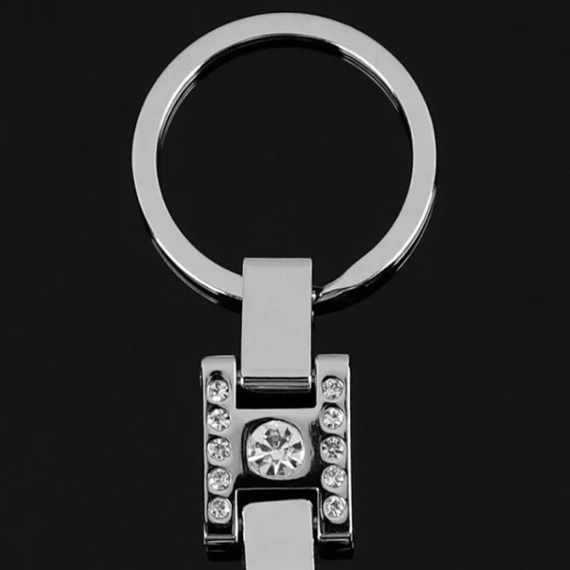 Diamond Key Ring Car Logo Keychian for Volkswagen Polo Bora Sagitar Golf Passat Touareg Tiguan Sharan Lavida T-CROSS Key Holder