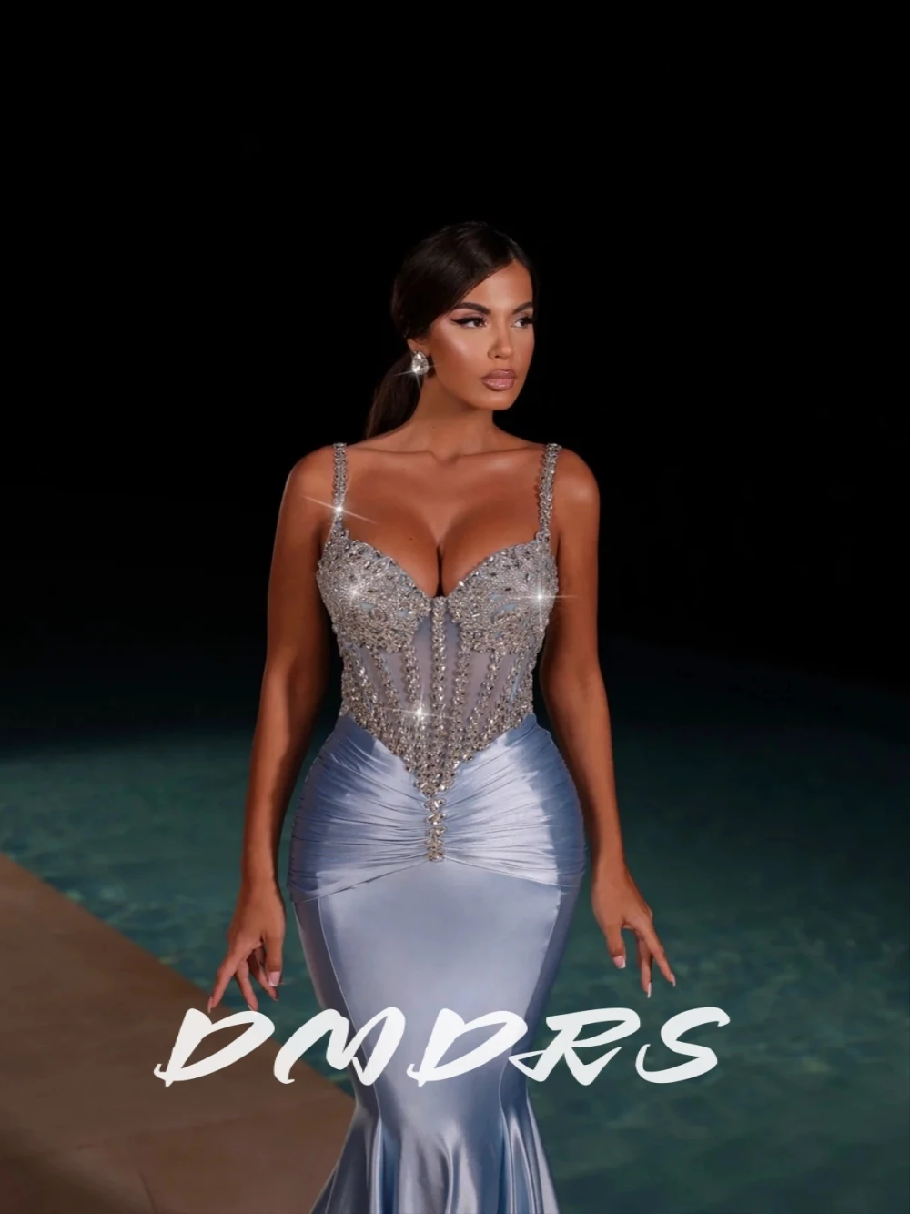 

Blue Mermaid Sexy Thin Straps Evening Dress Silver Crystals Pleated Satin Cocktail Gown Customized For Women Dinner Party