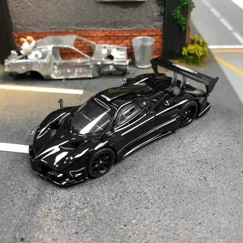 Tarmac Works 1/64 Pagani ZONDA R Nero Galante Alloy Toy Motor Vehicle Diecast Metal Model Gifts