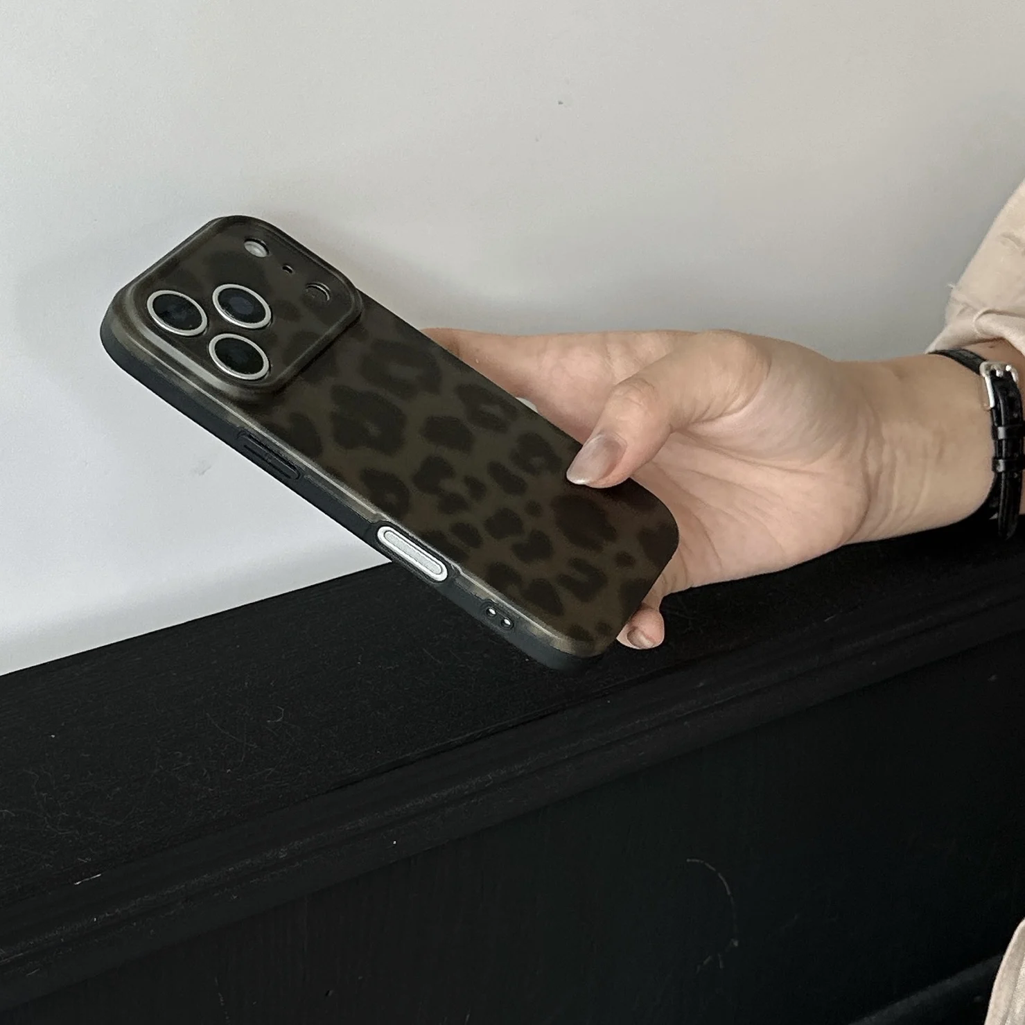Retro stilvolle bernsteinfarbene Lamber-Muster glänzende Handyhülle für iPhone 17, 16, 15, 14, 13, 12, Pro Max Plus Air – Detail 20