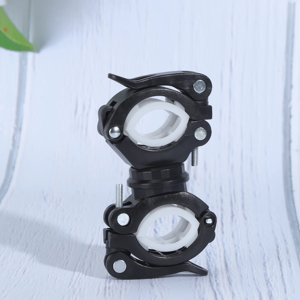 

360 Degree Bike Flashlight Holder Bracket Clip Lantern Mount Durable Plastic Rotatable Torch Stand For Electric Bicycle