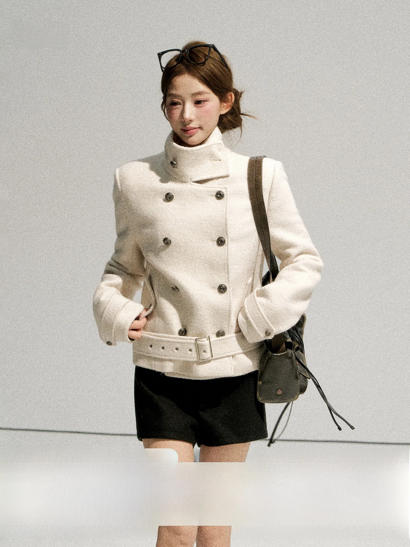 

Iceeyy Thiened Woolen Korean Sle Women's Jaet White Stand Collar Slim Fit ort Coat with Cotton Faionable You...