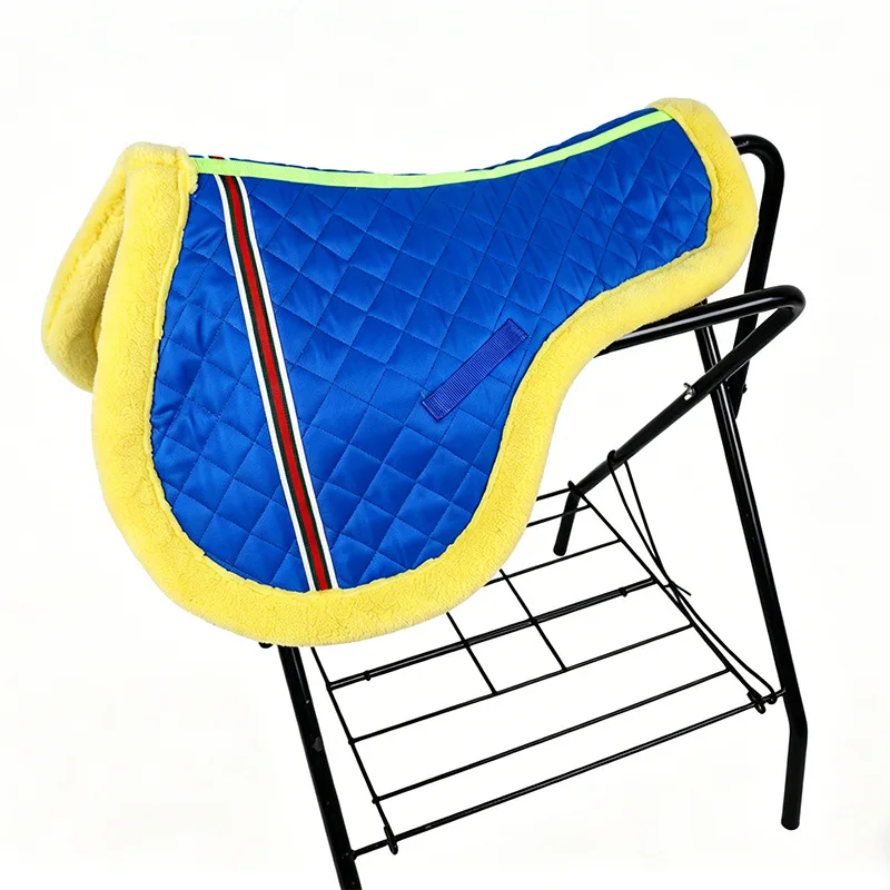 Saddle Pad, Sweat-Absorbent Moisture-Wicking Shock-Absorbing Thickened Horse Riding Accessories, Equestrian Gear Supplies