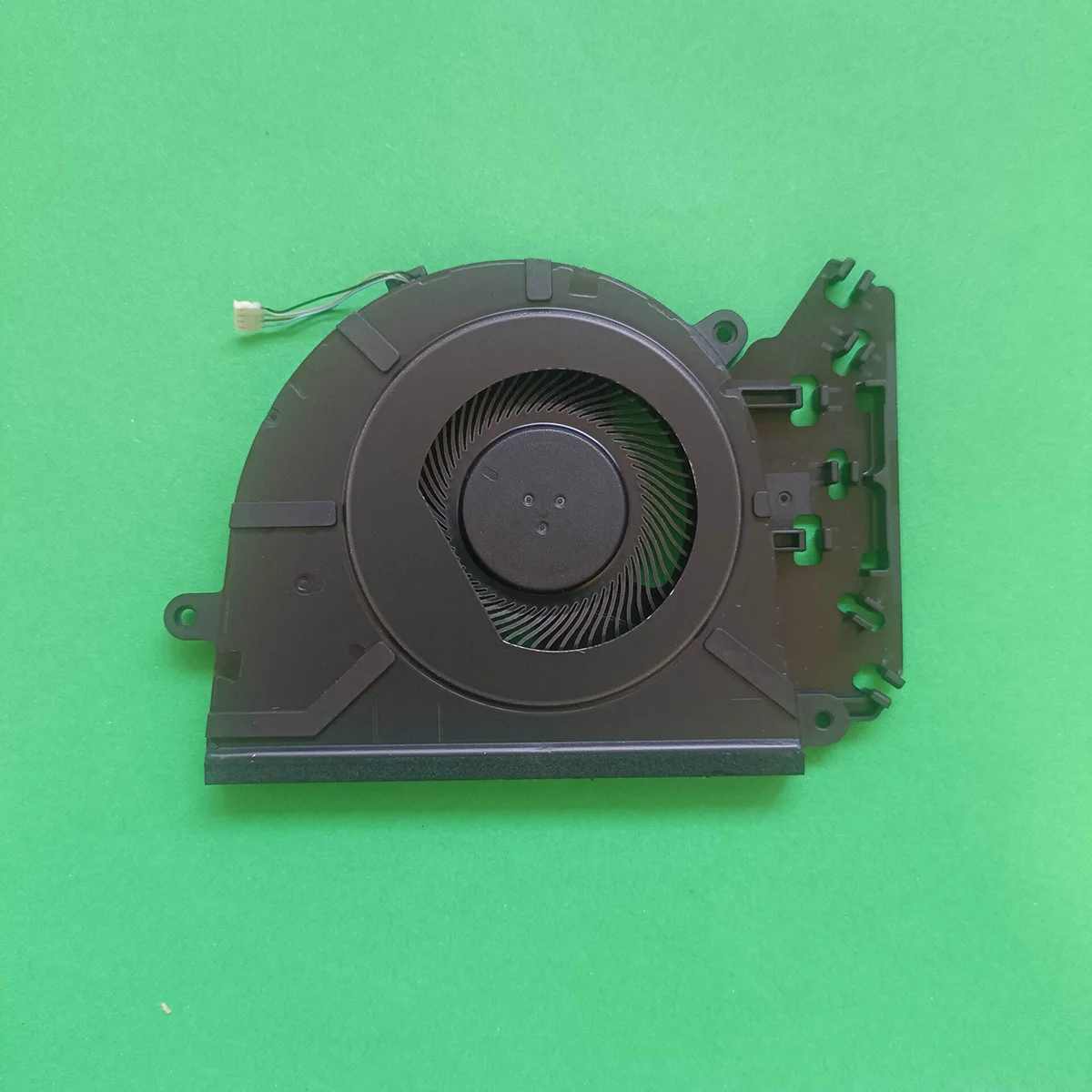 Suitable for HP 15-FC 15-FD/250 G10/255 G10 notebook CPU cooling fan TPN-Q287 N38472-001 N38474-001