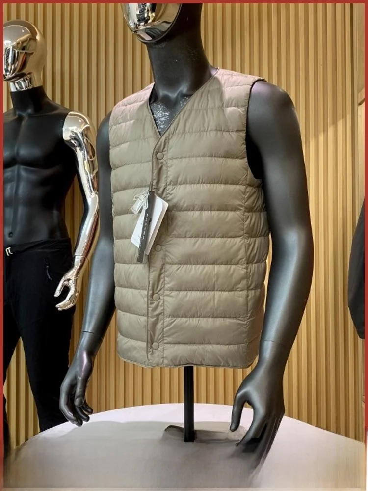 

Men's Faion Casual V-Ne down Vest Lightweight Warm Winter Outerwear Polyester Fiber Button Decorated Youth ular Sle