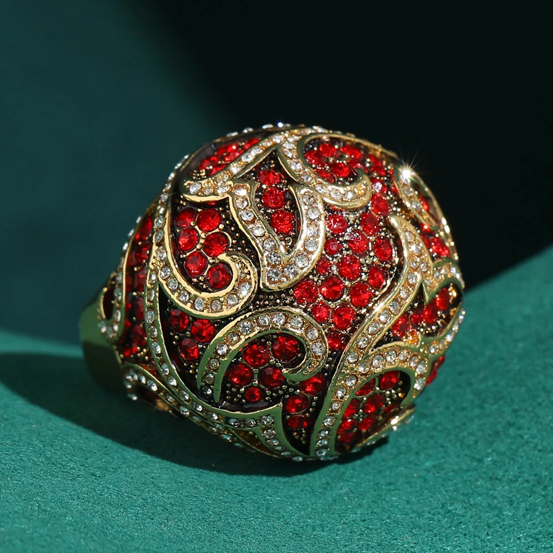 

Antique Gold Plated Auspicious Clouds Rings Full Red Natural Rhinestone Beads Jewelry Luxury Chinese Traditional Women Designer