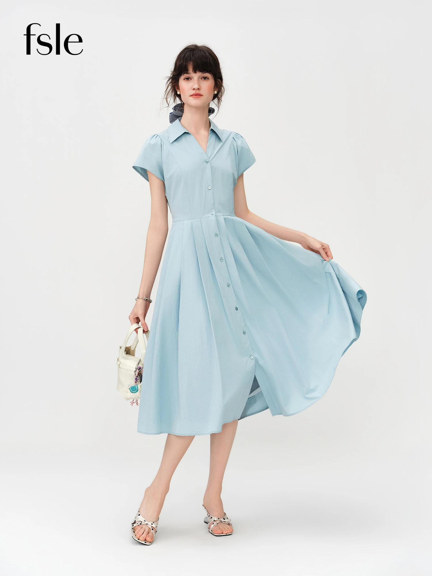 Robe plissée midi pour femme FSLE 2026, col en V fendu, coupe ajustée, style chemise, fluide, modern