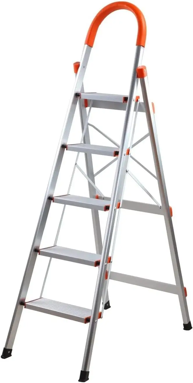 Faltbare Aluminium-Haushaltsleiter mit 5 Stufen, robust und platzsparend für vielseitige Nutzung im Innen- und Außenbereich.