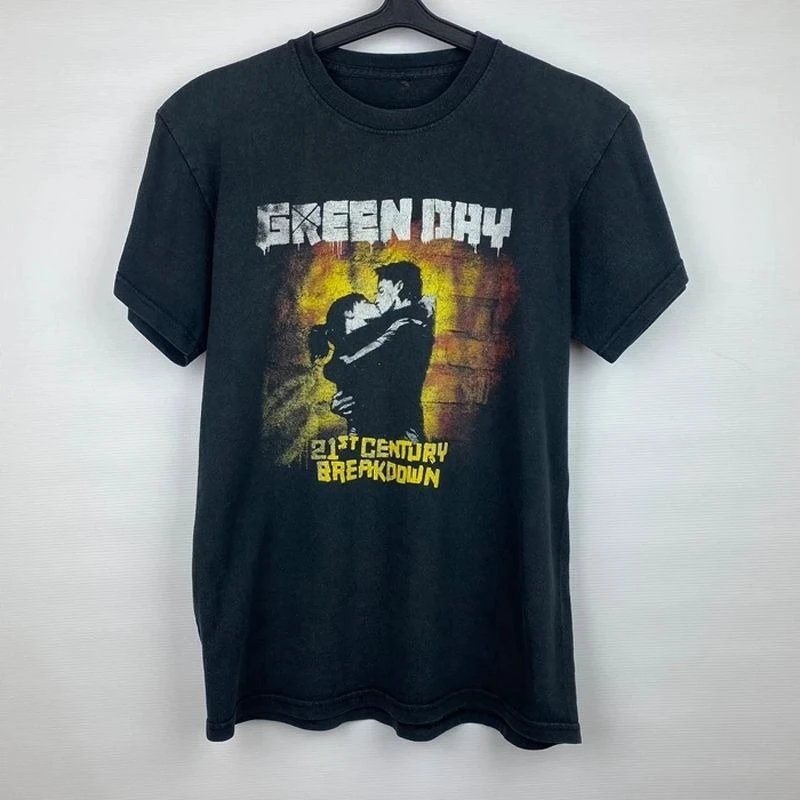 تي شيرت GREEN DAY Kiss21st بأكمام قصيرة على الجدران قبلة للزوجين تي شيرت كبير الحجم من GREEN DAY