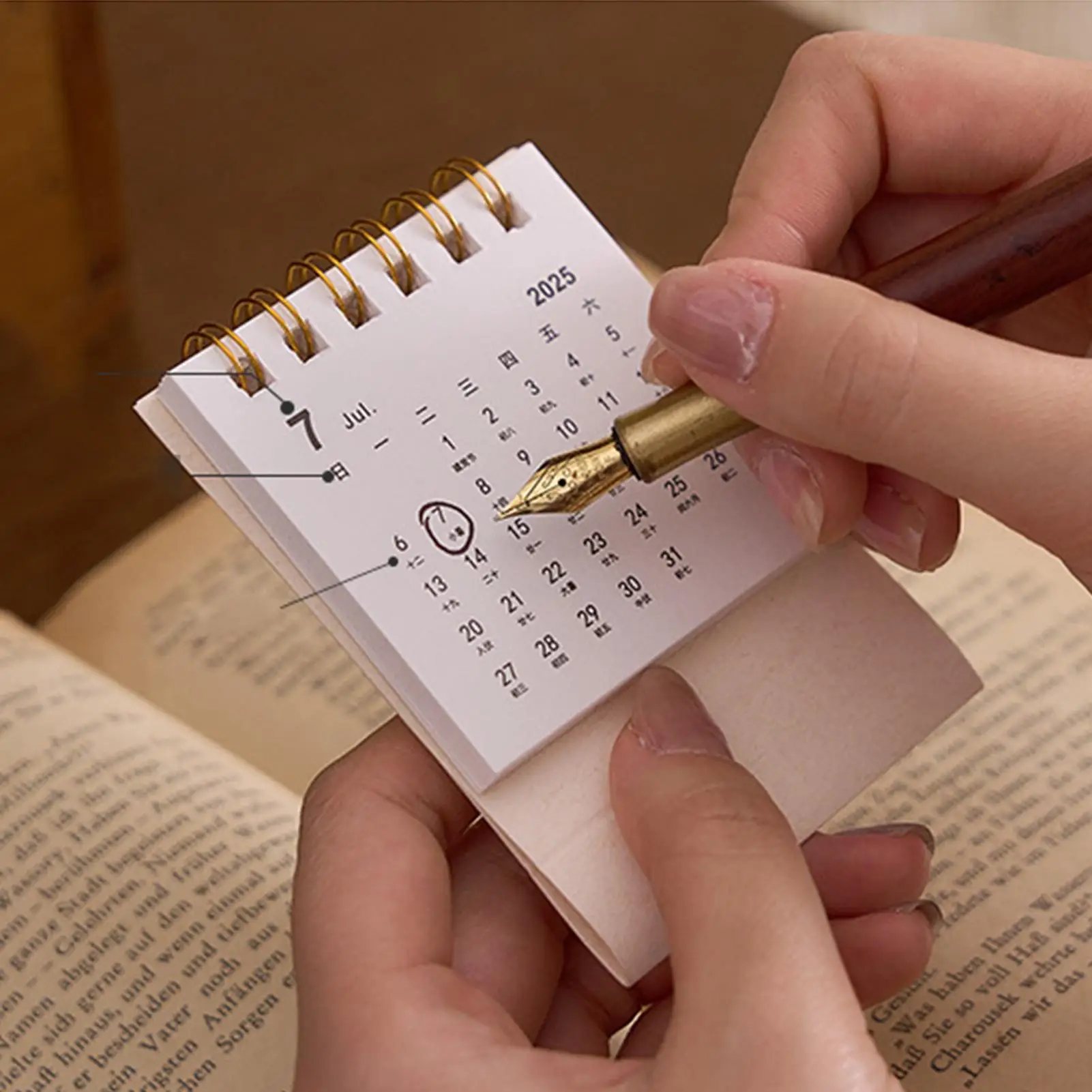 

2026 Mini Simple Desk Calendar Creative Spiral-Bound Calendar for Desktop Decoration & Office Stationery