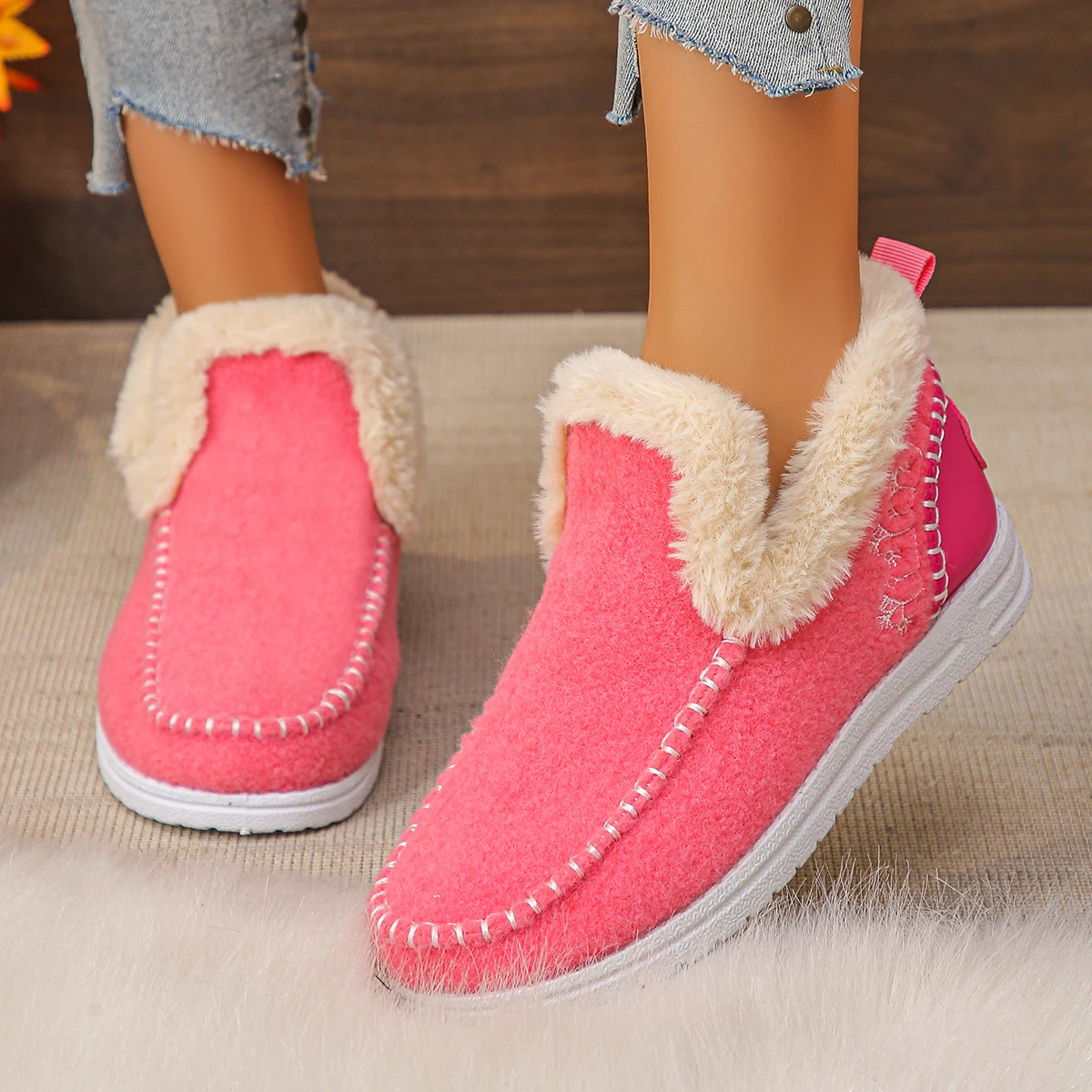 2025 New Women Snow Boots Trend Casual Thickened Fluff Shoes Women Winter Keep Warm Comfortable Ankle Boots Zapatos De Mujer
