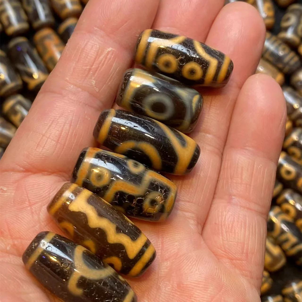 300pcs/lot Limited time discounts Premium variety Ethnic style Weathering of old material Tibetan agate dzi beads wholesale