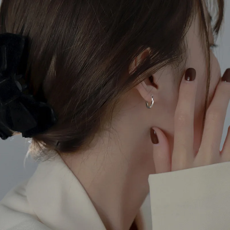 Xiaomi yanike-女性のための幾何学的な形のイヤリング,セクシーな韓国のファッションジュエリー,パーティーギフト